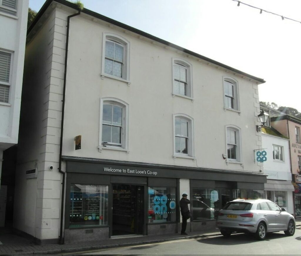 6 Fore Street, East Looe, Looe