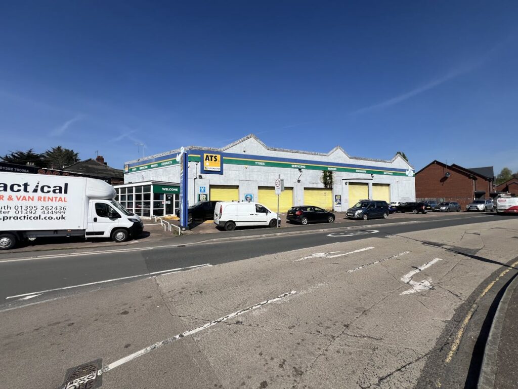 276, Pinhoe Road, Exeter