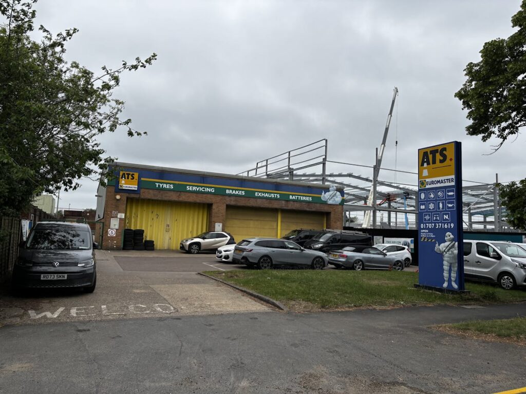 17 Tewin Road, Welwyn Garden City