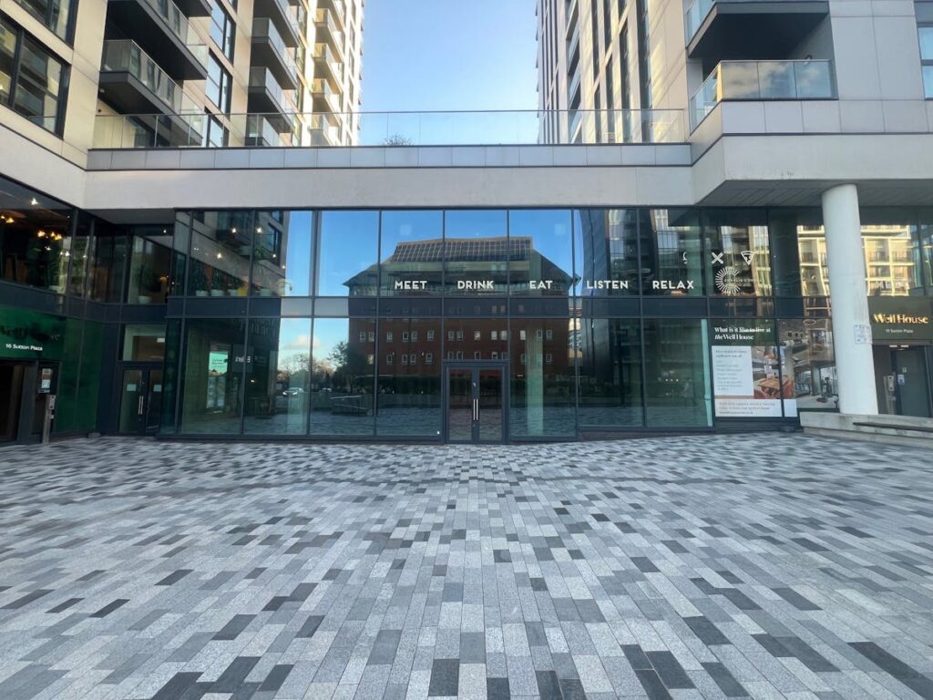 Sutton Point, Sutton